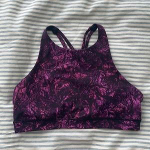 Lululemon High Neck Energy Bra, size 10, purple 💜🤩 EUC